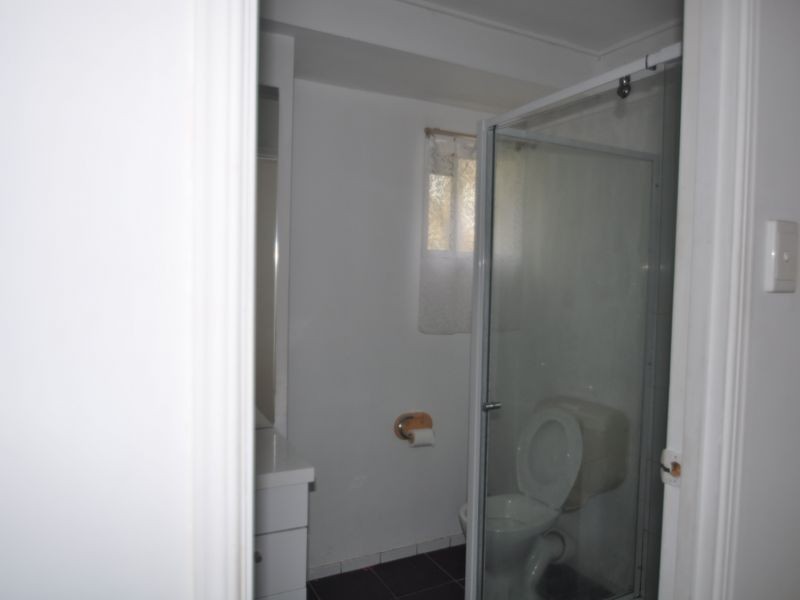 40 Jarrah Crescent, Logan Central QLD 4114