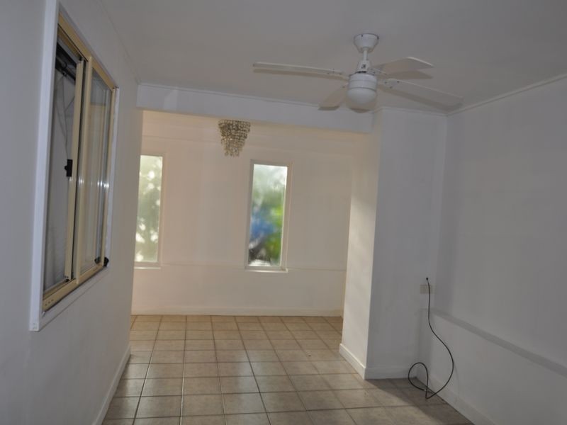 40 Jarrah Crescent, Logan Central QLD 4114