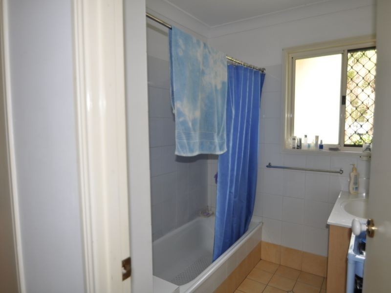 40 Jarrah Crescent, Logan Central QLD 4114