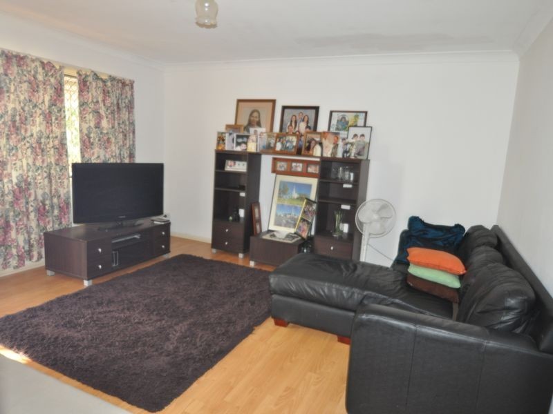40 Jarrah Crescent, Logan Central QLD 4114