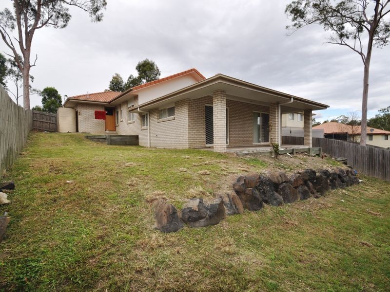 14 Yarraman Chase, Waterford QLD 4133