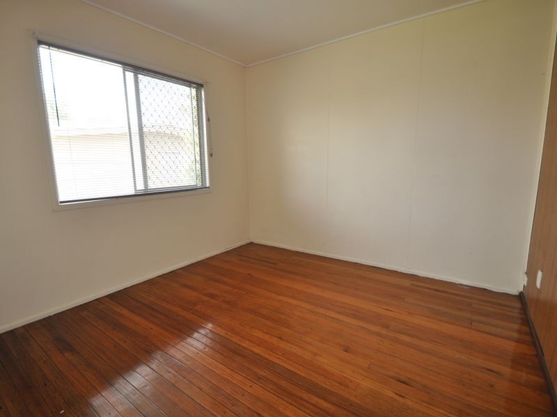 7 Kelvin Street, Woodridge QLD 4114