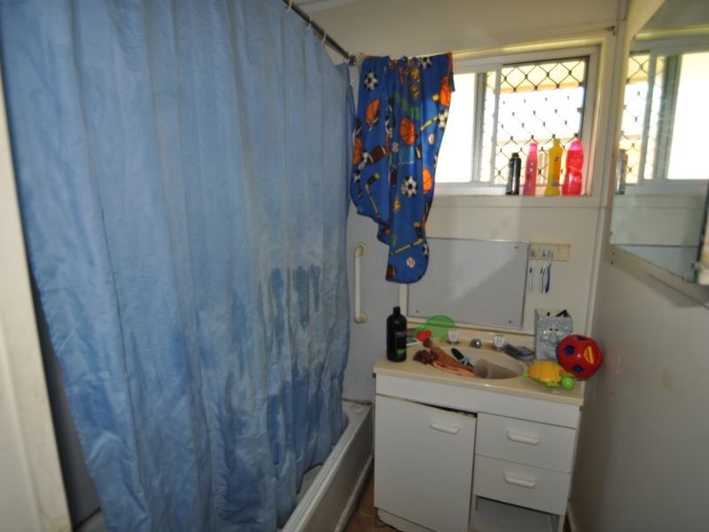 33 Janice Street, Slacks Creek QLD 4127