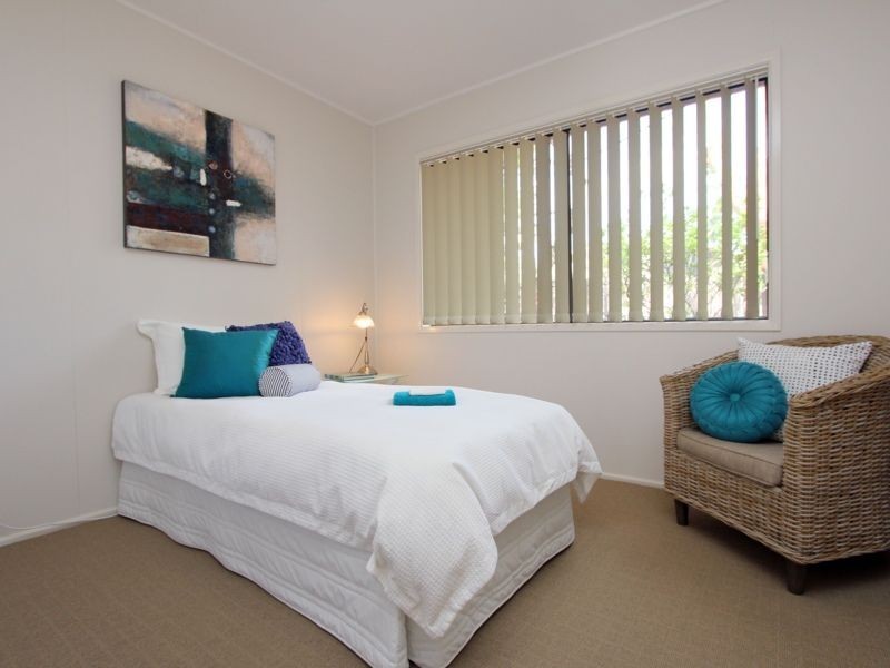 9 Greyash Street, Kingston QLD 4114