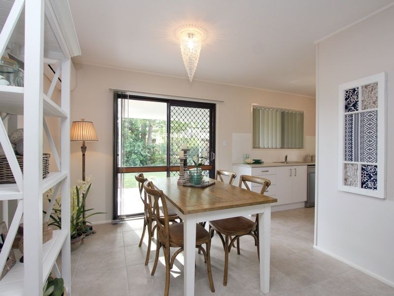 9 Greyash Street, Kingston QLD 4114