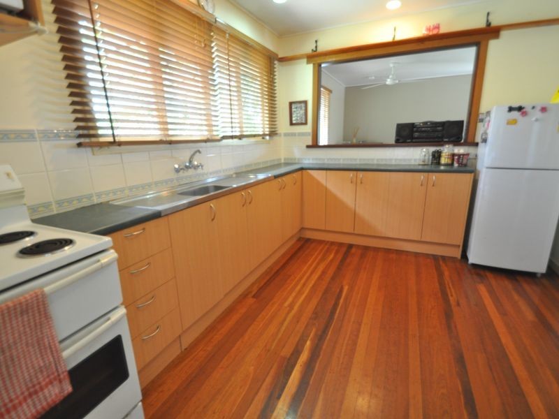32 Blaxland Street, Woodridge QLD 4114