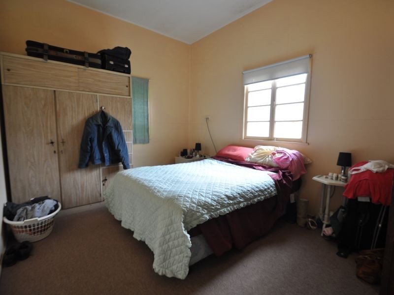 49 Laughlin Street, Kingston QLD 4114