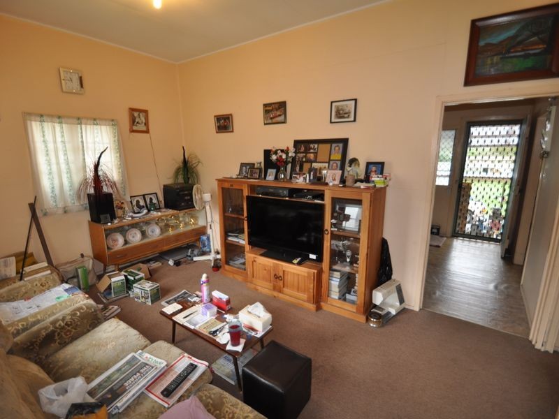 49 Laughlin Street, Kingston QLD 4114