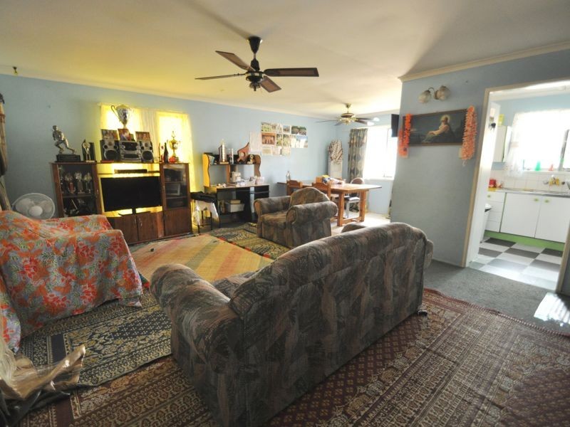 56 Aquarius Drive, Kingston QLD 4114