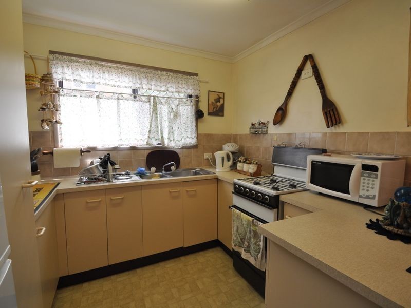 9/34 Defiance Road, Logan Central QLD 4114