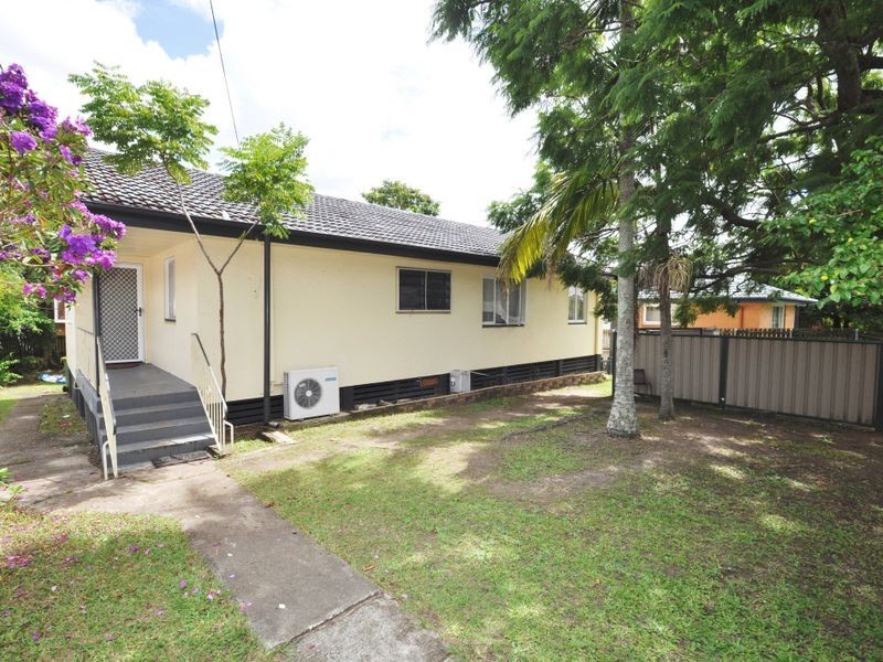7 Avoca Street, Woodridge QLD 4114