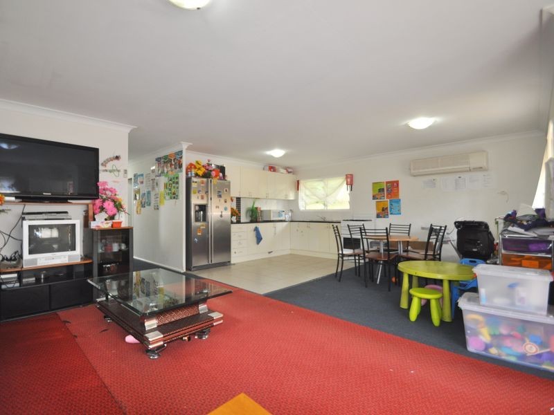7 Avoca Street, Woodridge QLD 4114