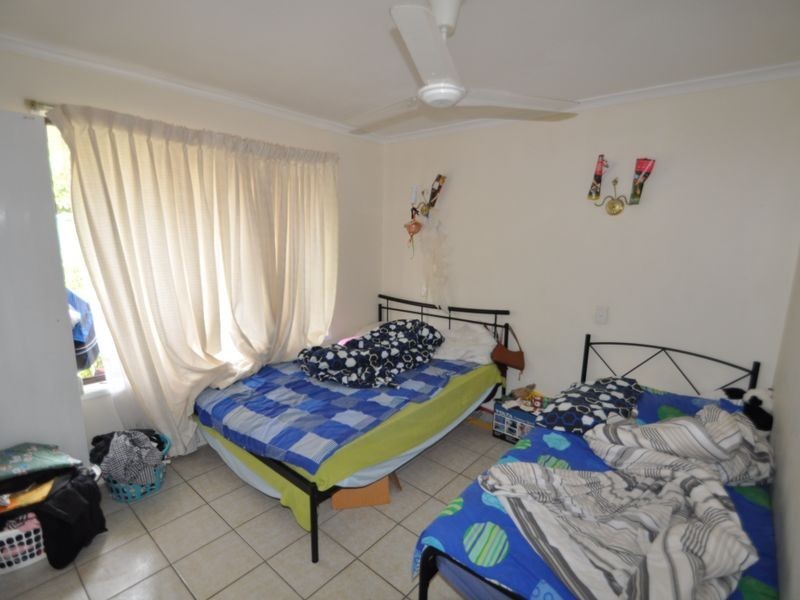 8/33 Clare Road, Kingston QLD 4114