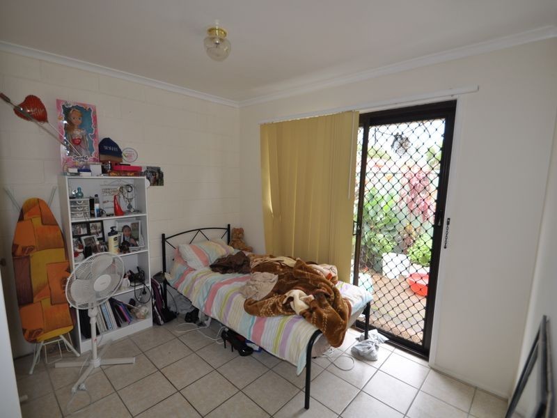 8/33 Clare Road, Kingston QLD 4114