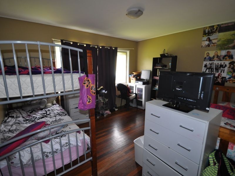 69 Mayes Avenue, Logan Central QLD 4114
