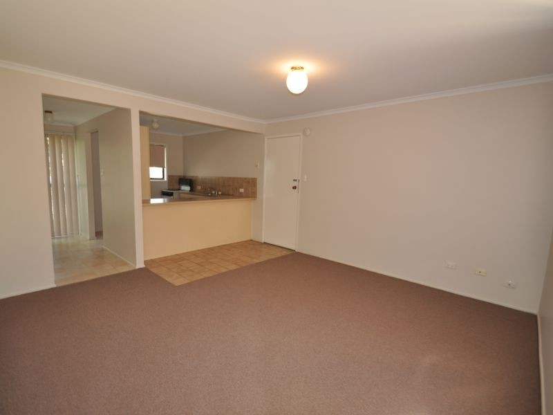 4/111 Kingston Road, Woodridge QLD 4114