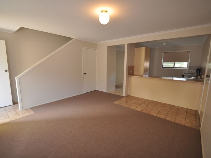 4/111 Kingston Road, Woodridge QLD 4114