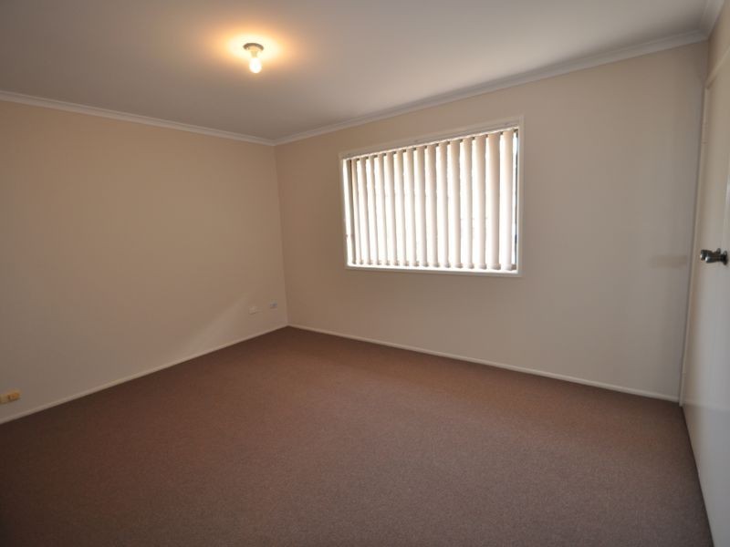 4/111 Kingston Road, Woodridge QLD 4114