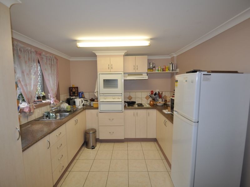 103 Smith Road, Woodridge QLD 4114