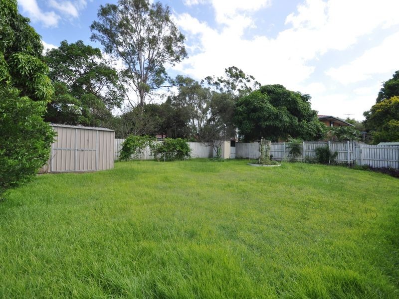 22 Michael Street, Slacks Creek QLD 4127
