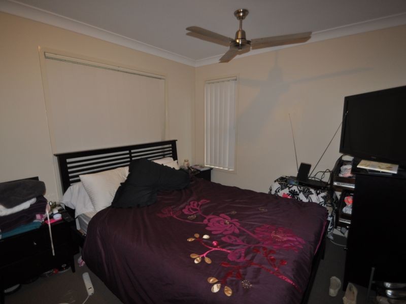 1 Yarraman Chase, Waterford QLD 4133