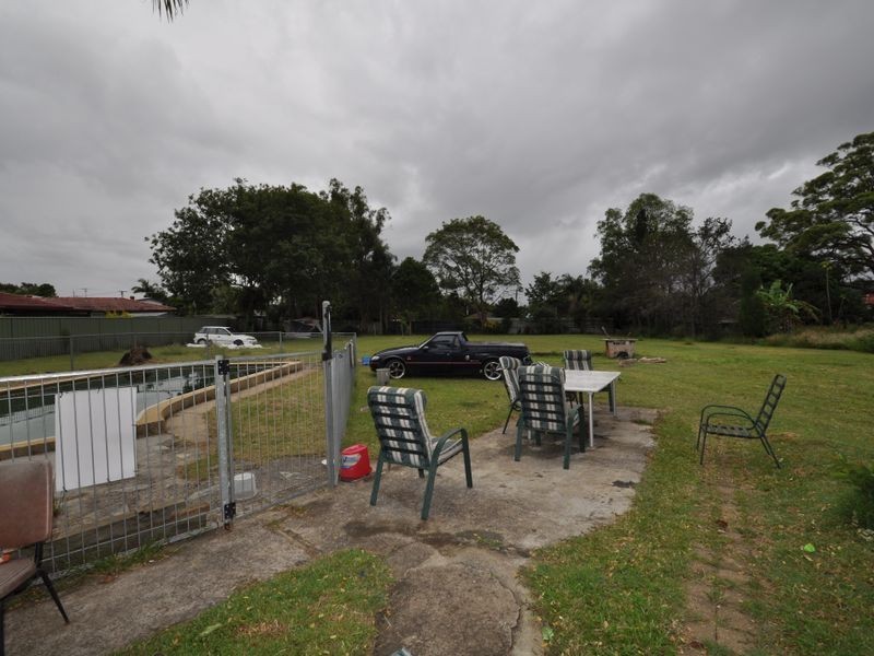 30 Paradise Road, Slacks Creek QLD 4127
