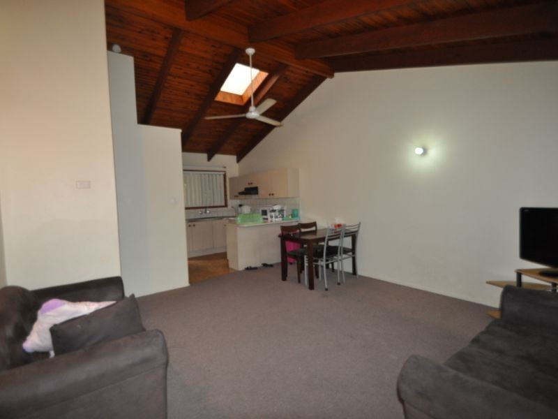 11/108a Ewing Road, Woodridge QLD 4114