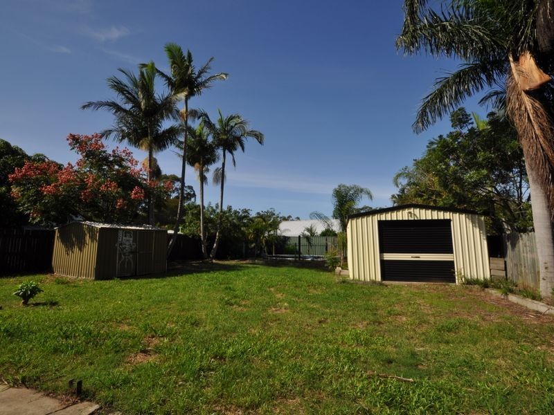 65 Aquarius Drive, Kingston QLD 4114