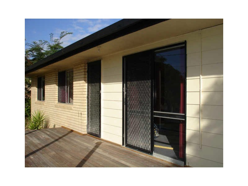 143 Jacaranda Avenue, Kingston QLD 4114