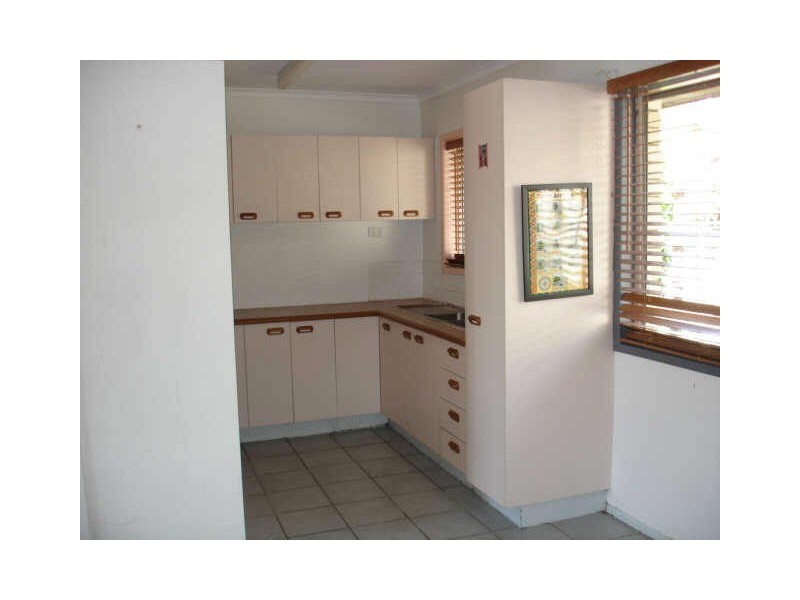 143 Jacaranda Avenue, Kingston QLD 4114