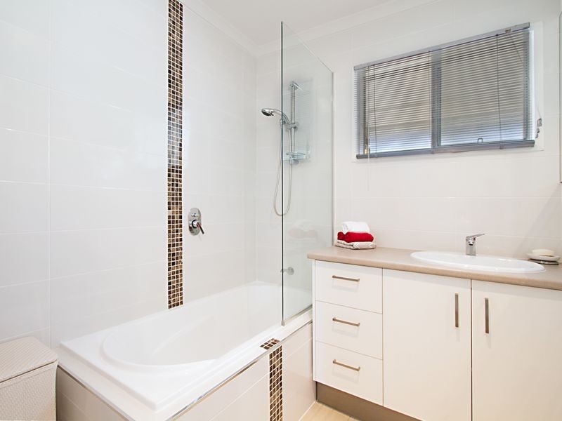 16 Clara Street, Logan Central QLD 4114