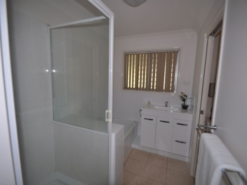 11 Abbeyfeale Street, Crestmead QLD 4132