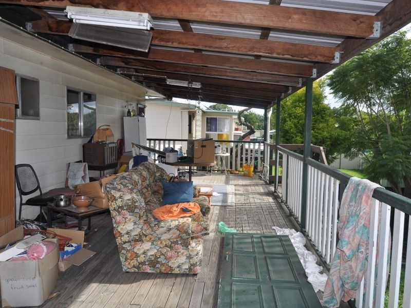 1 Ewinga Street, Kingston QLD 4114