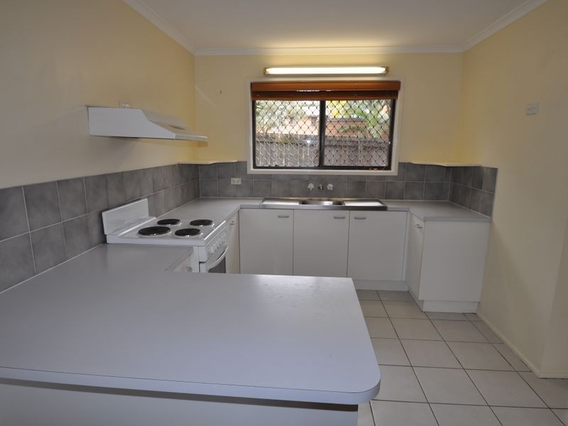 1/8 Cognac Court, Kingston QLD 4114