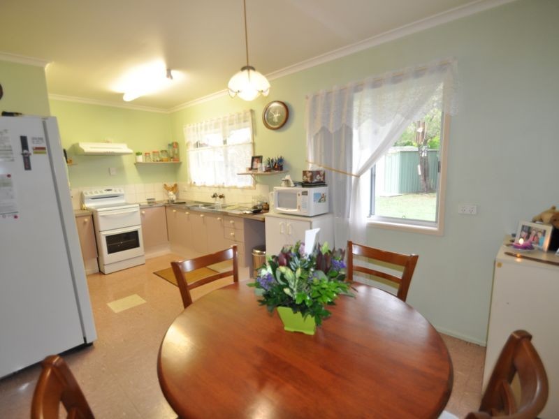 42 Bardon Road, Logan Central QLD 4114