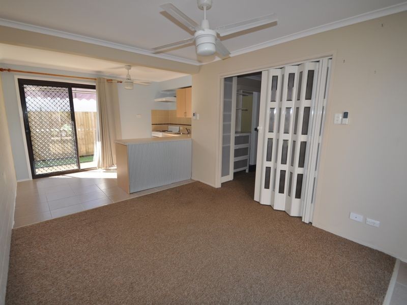 2/41 Defiance Road, Woodridge QLD 4114