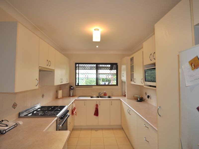 15 Baringa Avenue, Logan Central QLD 4114