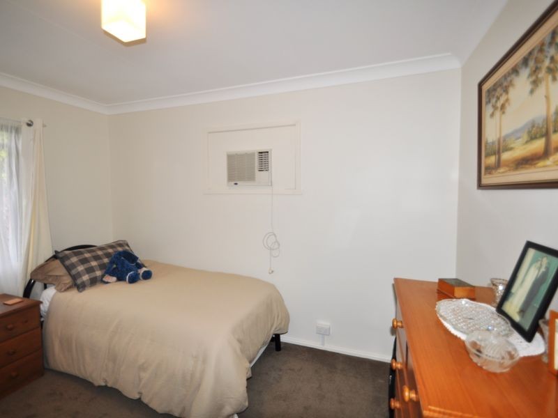 15 Baringa Avenue, Logan Central QLD 4114