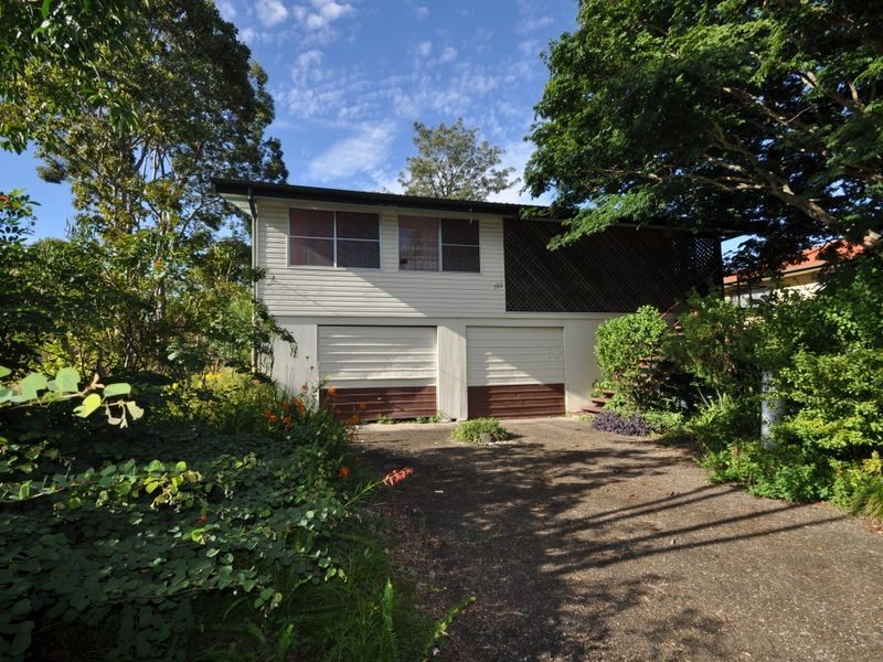 102 Jacaranda Avenue, Logan Central QLD 4114