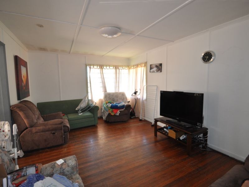 42 North Road, Woodridge QLD 4114