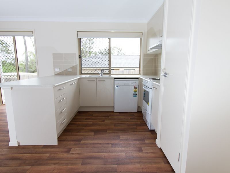 5 Brendan Thorne Place, Marsden QLD 4132