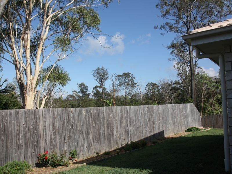 5 Brendan Thorne Place, Marsden QLD 4132