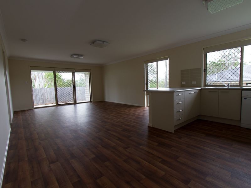 5 Brendan Thorne Place, Marsden QLD 4132
