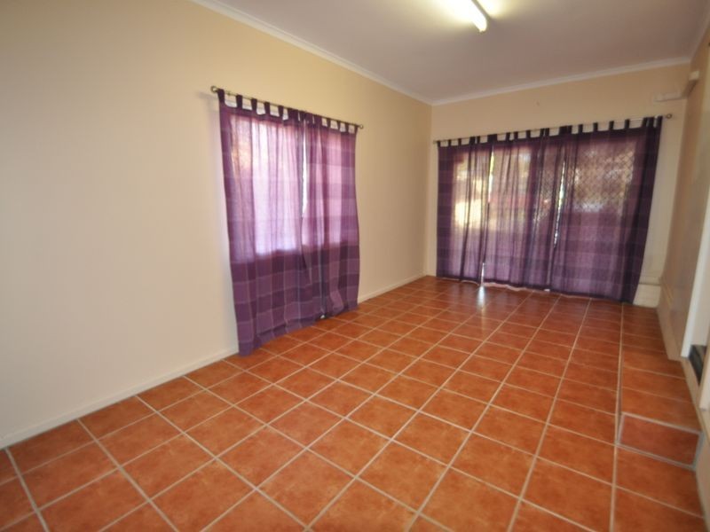 5 Canopus Court, Kingston QLD 4114