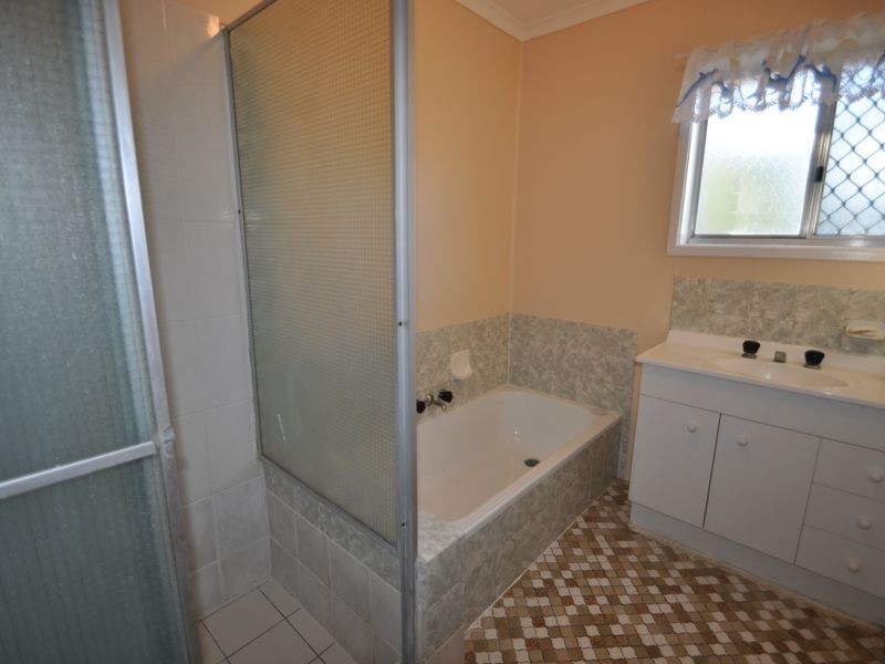 5 Canopus Court, Kingston QLD 4114