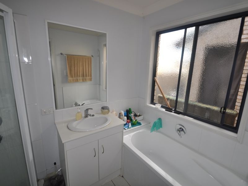 13 Summerhill Court, Marsden QLD 4132