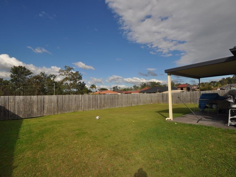 13 Summerhill Court, Marsden QLD 4132