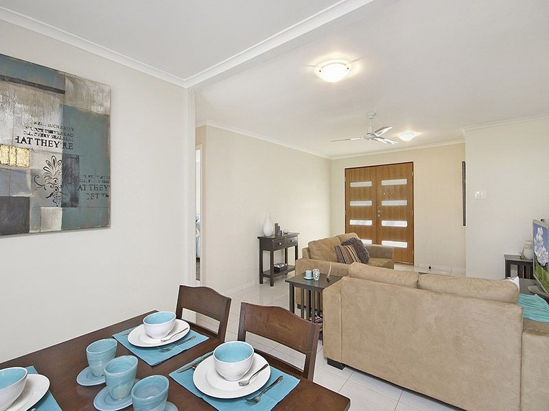 21 Forestwood Street, Crestmead QLD 4132