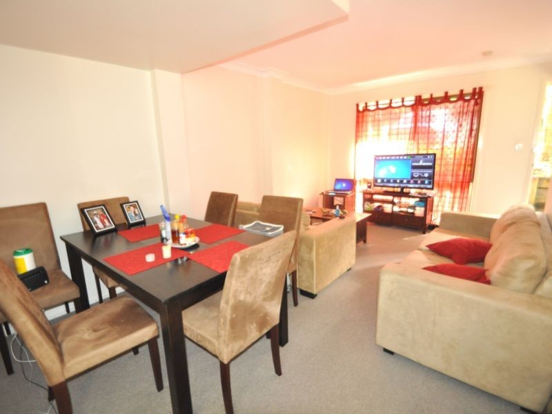 18/124 Smith Road, Woodridge QLD 4114