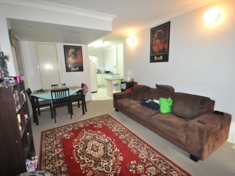 15/124 Smith Road, Woodridge QLD 4114